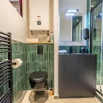 Loveroom En Centre Avec Jacuzzi - Notre Dame Appartement