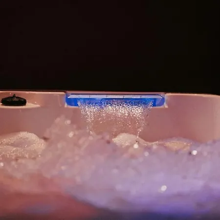 Διαμέρισμα Loveroom En Centre Avec Jacuzzi - Notre Dame