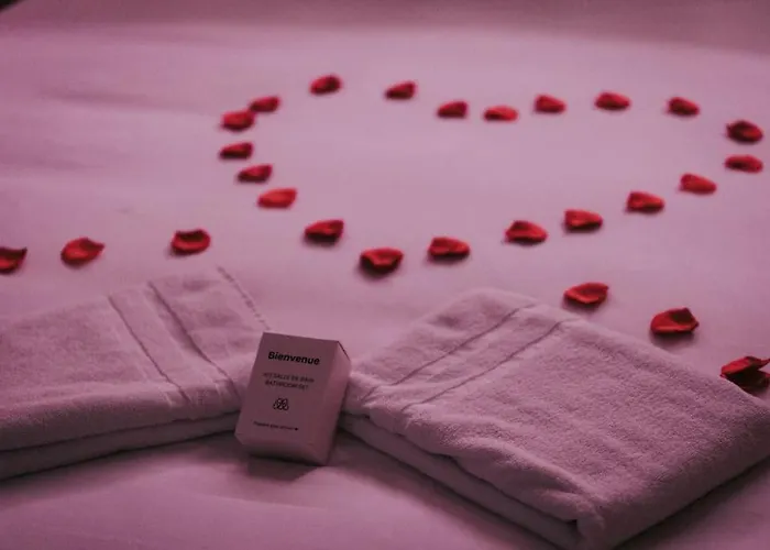 Appartamento Loveroom En Centre Avec Jacuzzi - Notre Dame